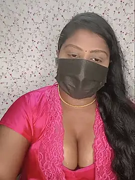 Romantic Woman online show from 06/01/26, 06:09