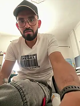big bearman online show from 06/15/26, 06:32