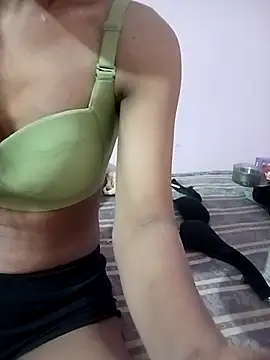 MANSI HORNI86 online show from 04/10/26, 02:22