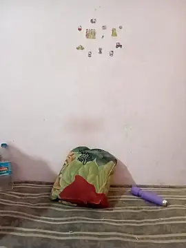 MANSI HORNI86 online show from 04/27/26, 06:55