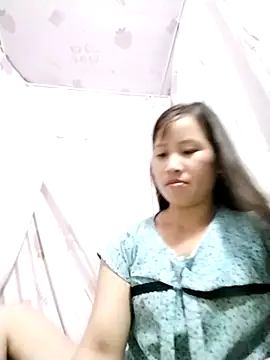 Yo-must online show from 04/22/26, 03:42