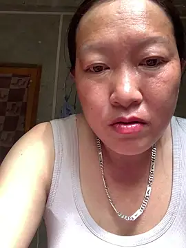 candy-beo online show from 05/16/26, 12:51