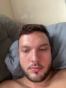 FernandoFloripa11 online show from 04/05/26, 03:31