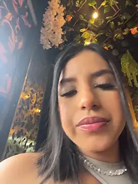 SusanneGrace online show from 05/17/26, 08:05