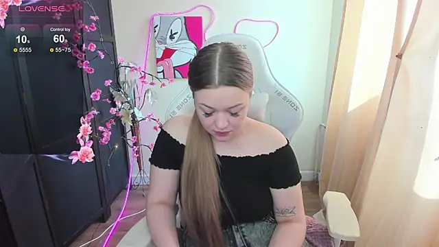 Snapshot of AmeliePeach chatting on 04/05/26, 01:58 AmeliePeach online show from 04/05/26, 01:58