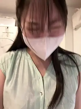 Snapshot of hiyori_hiyochan chatting on 08/04/26, 08:50 hiyori hiyochan online show from 08/04/26, 08:50