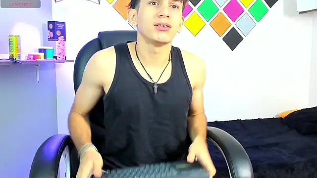 Snapshot of billy_wild chatting on 07/12/26, 11:45 billy wild online show from 07/12/26, 11:45