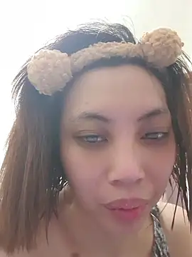 Snapshot of vivi_panda chatting on 05/25/26, 07:09 vivi panda online show from 05/25/26, 07:09