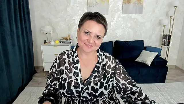 AnnaCorlane online show from 05/16/26, 10:36
