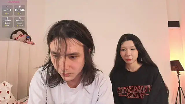 Snapshot of ayasinji chatting on 04/12/26, 10:53 ayasinji online show from 04/12/26, 10:53