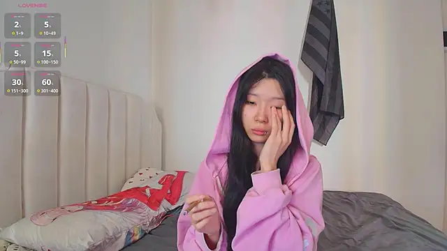 Snapshot of ayasinji chatting on 05/15/26, 03:35 ayasinji online show from 05/15/26, 03:35