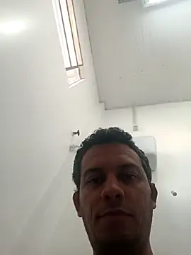Snapshot of alberto_marques chatting on 07/07/26, 08:13 alberto marques online show from 07/07/26, 08:13