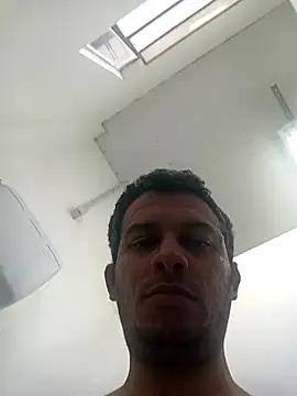 Snapshot of alberto_marques chatting on 07/10/26, 02:19 alberto marques online show from 07/10/26, 02:19