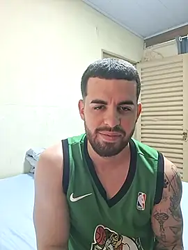 leoxxxgato online show from 04/04/26, 09:23