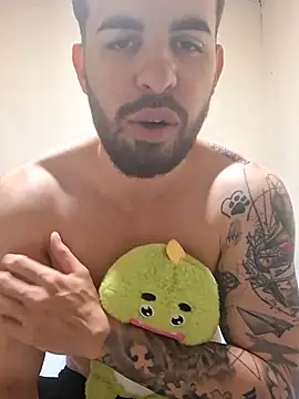 leoxxxgato online show from 04/09/26, 09:42