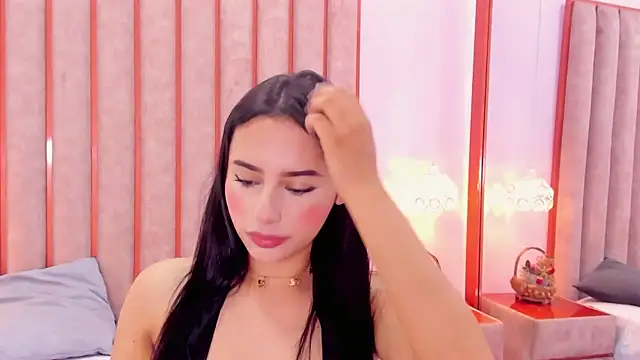 Zoe Monrow online show from 06/03/26, 12:30