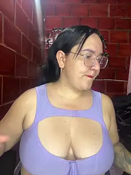 Snapshot of Fresita-12 chatting on 05/16/26, 07:23 Fresita-12 online show from 05/16/26, 07:23