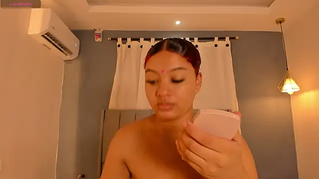 sweetkimmie  online show from 04/18/26, 11:14