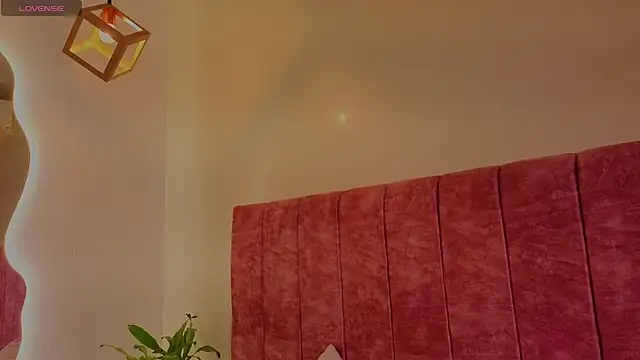 sweetkimmie  online show from 04/29/26, 05:30