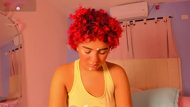 sweetkimmie  online show from 05/10/26, 12:43
