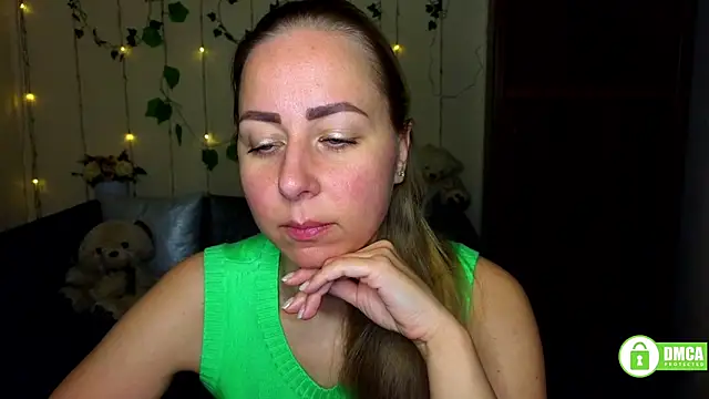 Alicewonderrmiss online show from 04/08/26, 05:29