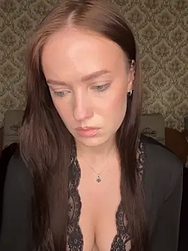 Snapshot of Bonny_Red_ chatting on 04/07/26, 02:17 Bonny Red online show from 04/07/26, 02:17