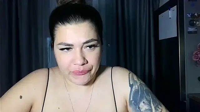 Snapshot of miss_preggie chatting on 04/07/26, 06:52 miss preggie online show from 04/07/26, 06:52