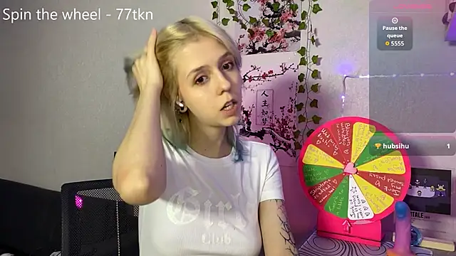 LunaBless online show from 05/21/26, 10:06