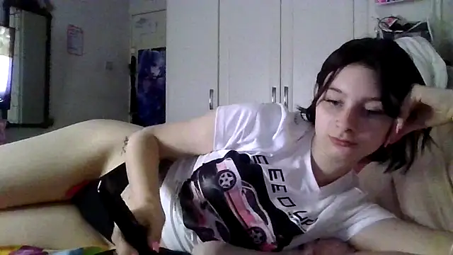 Chelssweetx online show from 05/19/26, 08:04
