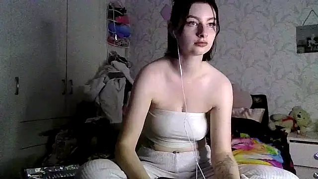 Chelssweetx online show from 05/23/26, 08:24