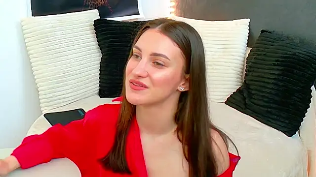 Amira a online show from 05/23/26, 05:12