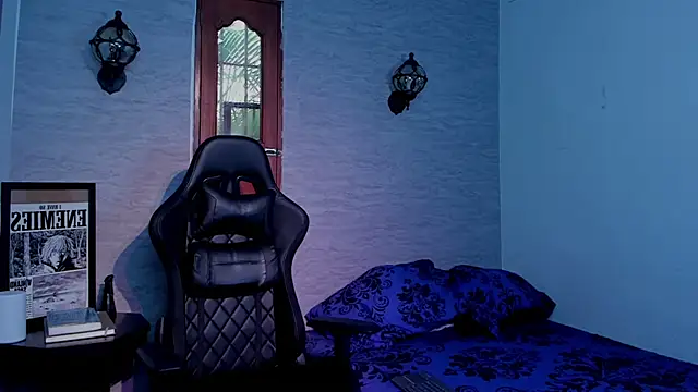 fonilandd  online show from 04/27/26, 05:22