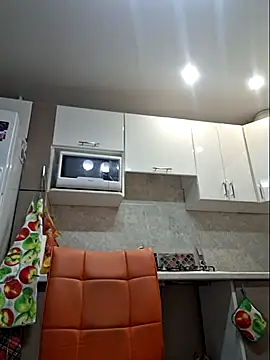 LaliaMia online show from 11/18/25, 02:54