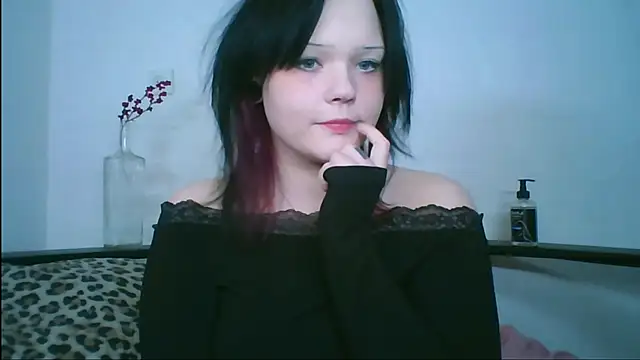 abbey-BAT online show from 04/29/26, 01:43