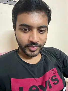 Sweetloverr28 online show from 05/02/26, 06:57