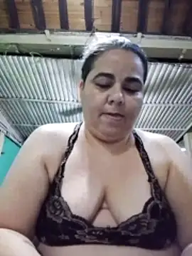Snapshot of Golositadeamor chatting on 05/05/26, 01:24 Golositadeamor online show from 05/05/26, 01:24