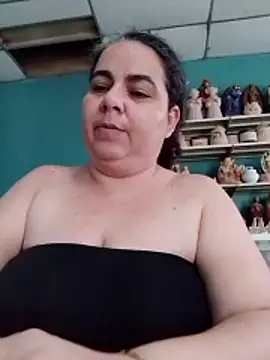 Snapshot of Golositadeamor chatting on 05/15/26, 08:27 Golositadeamor online show from 05/15/26, 08:27