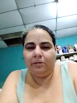 Snapshot of Golositadeamor chatting on 05/27/26, 01:57 Golositadeamor online show from 05/27/26, 01:57
