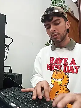 RodrigoColby2 online show from 05/09/26, 10:15