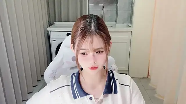 Snapshot of xiaoyugan_cute chatting on 07/08/26, 03:05 xiaoyugan cute online show from 07/08/26, 03:05