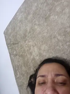 Nia amaur online show from 04/08/26, 06:24