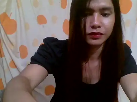 Snapshot of luna_veille chatting on 05/08/26, 04:07 luna veille online show from 05/08/26, 04:07