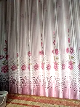 saya 006 online show from 04/17/26, 12:46