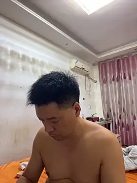 Snapshot of MM-VV888 chatting on 06/06/26, 01:05 MM-VV888 online show from 06/06/26, 01:05