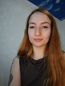 Snapshot of LeonaFox chatting on 05/15/26, 03:41 LeonaFox online show from 05/15/26, 03:41