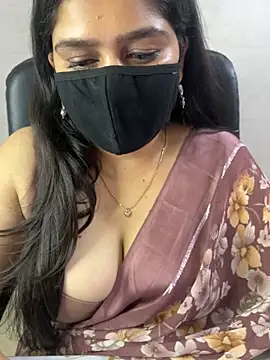 Snapshot of sarasofiaa_ chatting on 05/22/26, 05:29 sarasofiaa online show from 05/22/26, 05:29