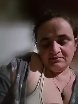 AnabelBexley online show from 04/19/26, 06:32