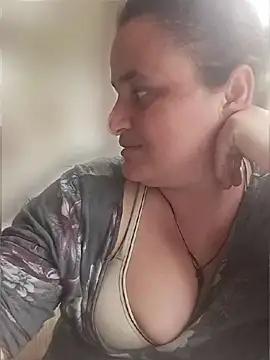 AnabelBexley online show from 04/20/26, 07:22