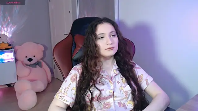 solitudebby online show from 05/01/26, 06:34
