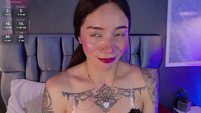 Cata Jonees online show from 06/11/26, 07:56